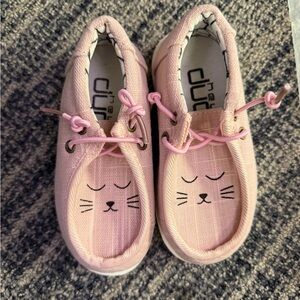 Hey Dude Pink Cat Moccasins for Kids- never worn